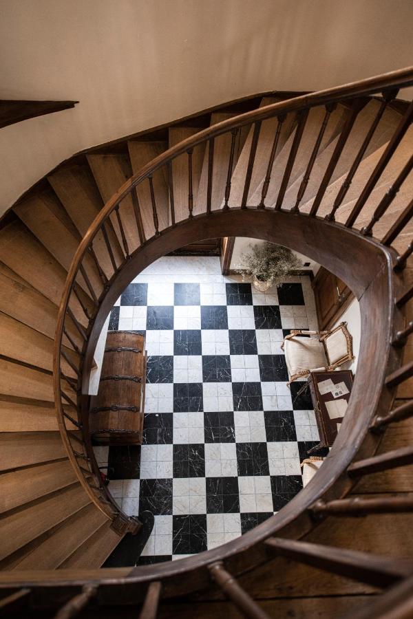 Chateau De La Chapelle Bed & Breakfast *