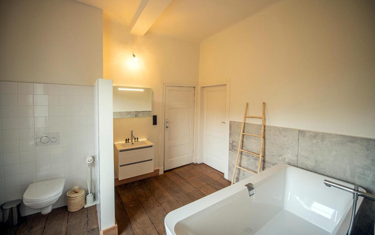 Bed & Breakfast Chateau De La Chapelle Anthisnes